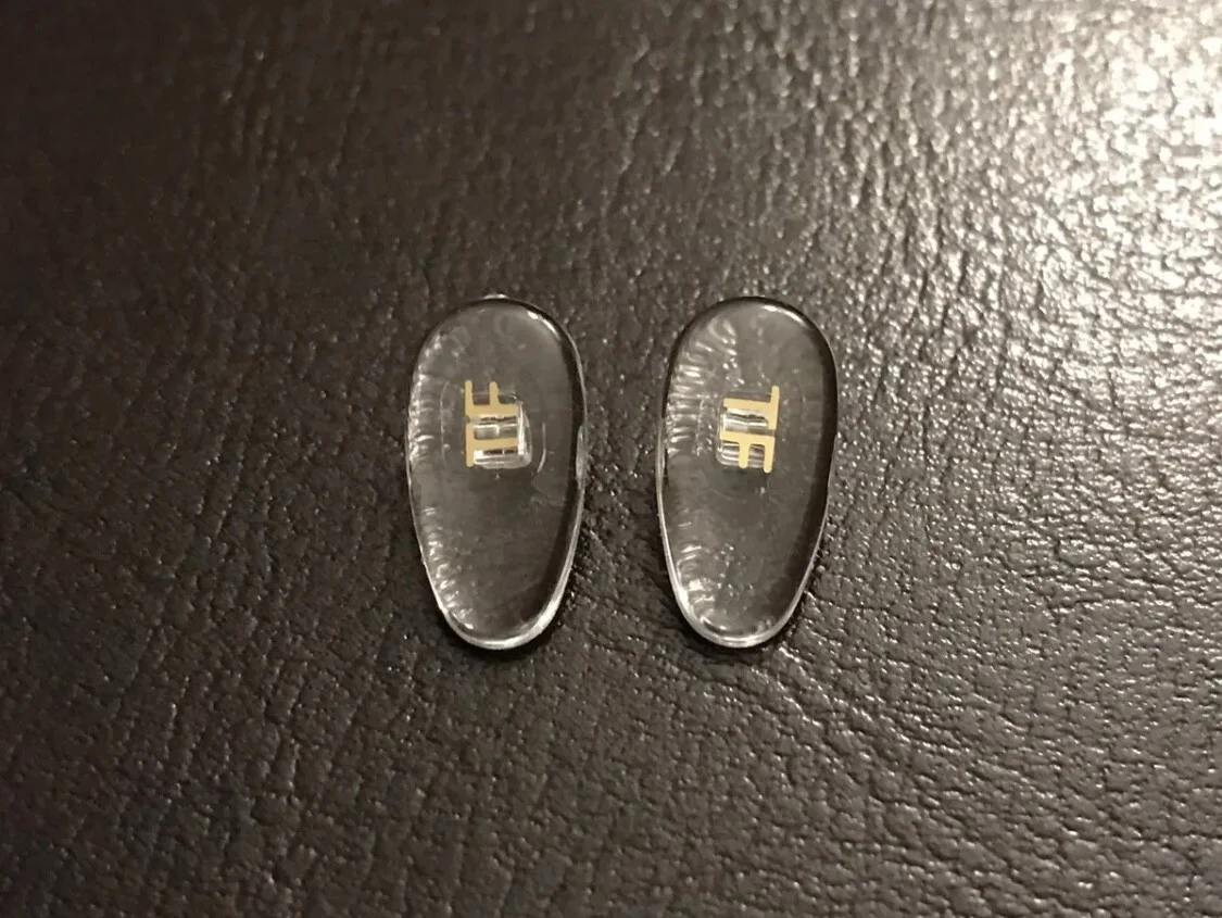 New High Quality Replacement Snap-In Nose Pads for Tom Ford Eyewear Gold 1 Pair